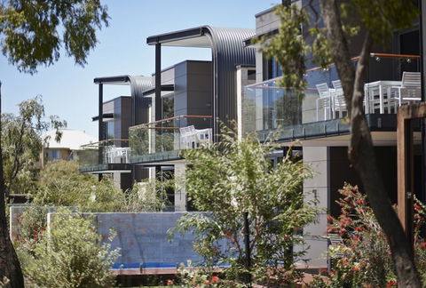 Aqua Resort - Kalgoorlie Accommodation 0