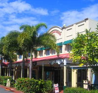 Macrossan House Boutique Holidays Apts - Kalgoorlie Accommodation