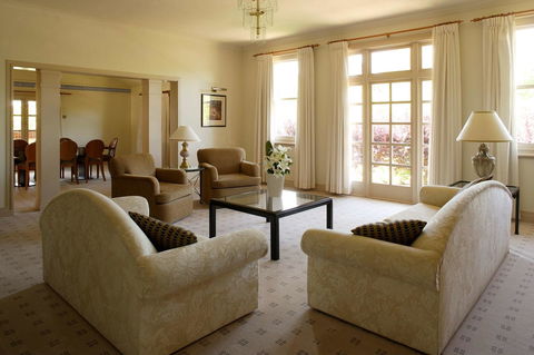 Hyatt Hotel Canberra - A Park Hyatt Hotel - Kalgoorlie Accommodation 13
