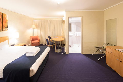 Ibis Styles Canberra - Kalgoorlie Accommodation 1