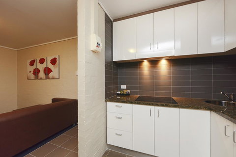 Ibis Styles Canberra - Kalgoorlie Accommodation 12