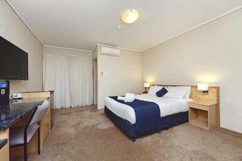 Ibis Styles Canberra - Kalgoorlie Accommodation 18