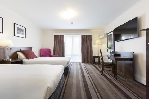Mercure Canberra - Kalgoorlie Accommodation 10