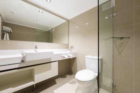 Mercure Canberra - Kalgoorlie Accommodation 13