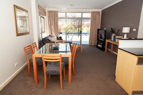 CityStyle Apartments - Kalgoorlie Accommodation 5