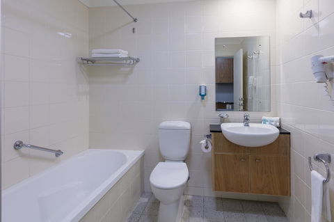 Nesuto Canberra - Kalgoorlie Accommodation 24