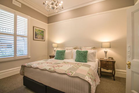 De Russie Boutique Hotel - Kalgoorlie Accommodation 4