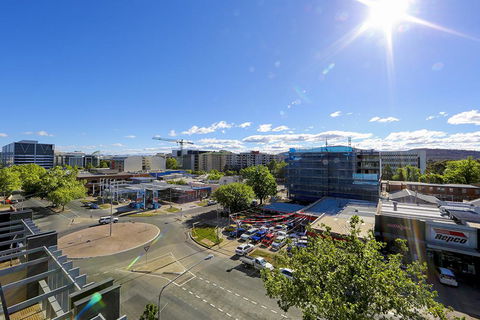 Mode 220 Braddon ACT - Kalgoorlie Accommodation 10