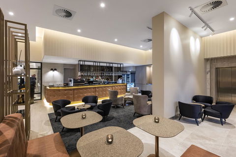 Deco Hotel Canberra - Kalgoorlie Accommodation 3