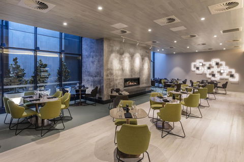 Deco Hotel Canberra - Kalgoorlie Accommodation 1