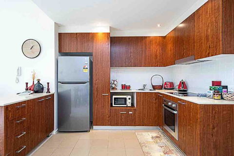 Spacious 1BR Stylish New Acton Apartment +Parking - Kalgoorlie Accommodation 16