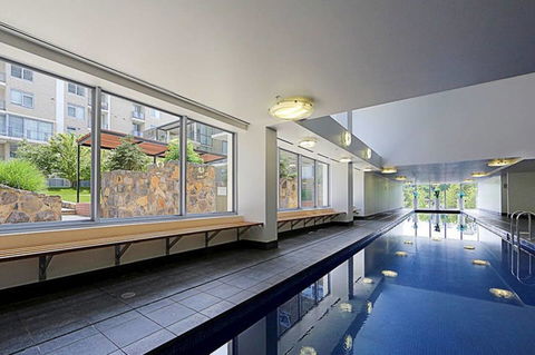 Spacious 1BR Stylish New Acton Apartment +Parking - Kalgoorlie Accommodation 25