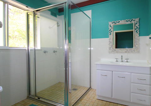 Bally High, 20 Dulconghi Street - Kalgoorlie Accommodation 4