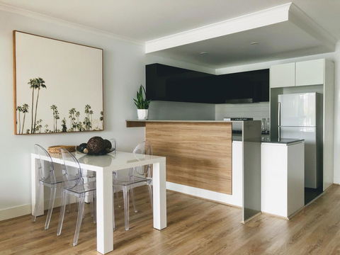 Staying Places - The Avenue - Kalgoorlie Accommodation 6