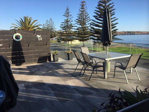 Crystal Blue Apartment - Kalgoorlie Accommodation 4