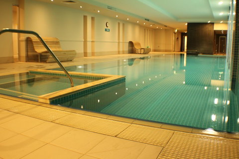 Beachside Luxury Apartments One & Two Bedroom In Beachfront Oaks Pier Building - Kalgoorlie Accommodation 38