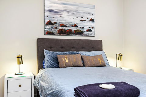 Ainslie Roberts Drive Retreat - Kalgoorlie Accommodation 6
