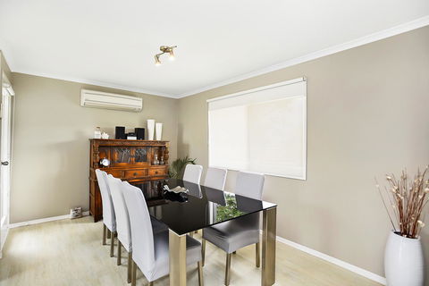 Ainslie Roberts Drive Retreat - Kalgoorlie Accommodation 2