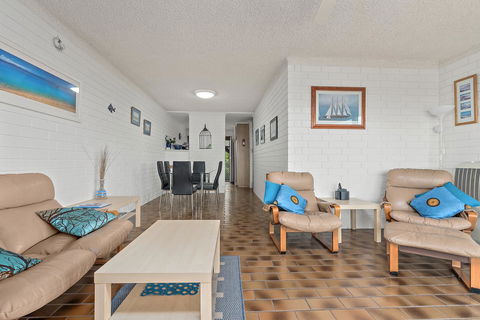 Sun & Surf Aldinga Beach Apartment - Kalgoorlie Accommodation 4