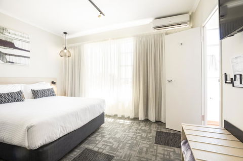 Nightcap At Finsbury Hotel - Kalgoorlie Accommodation 22