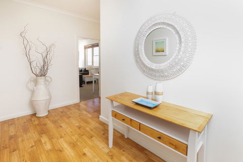 Bay 10 - Suites And Apartments - Kalgoorlie Accommodation 14