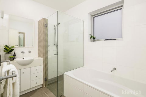 The Beach House @ Grange - Kalgoorlie Accommodation 7