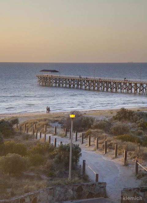 The Beach House @ Grange - Kalgoorlie Accommodation 1