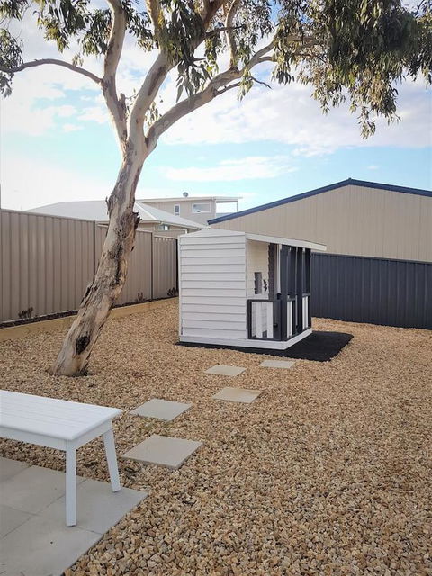 Boutique Getaway On Wright - Kalgoorlie Accommodation 24