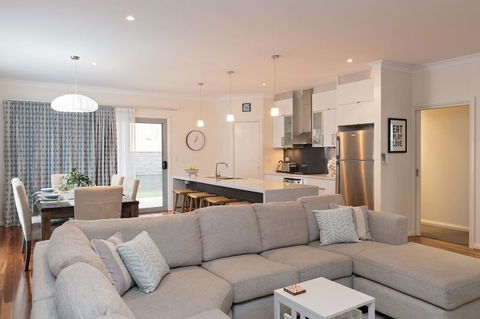 Boutique Getaway On Wright - Kalgoorlie Accommodation 4