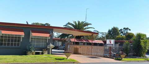 Ardeanal Motel - Kalgoorlie Accommodation 2