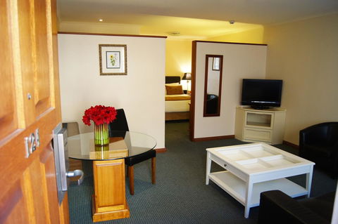 Adelaide Inn - Kalgoorlie Accommodation 9