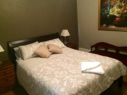 Penzance Cottage Glenelg - Kalgoorlie Accommodation 2