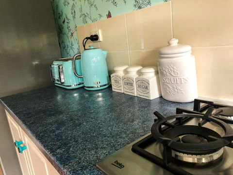 Inglenook Cottage - Kalgoorlie Accommodation 21