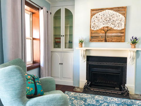 Inglenook Cottage - Kalgoorlie Accommodation 2
