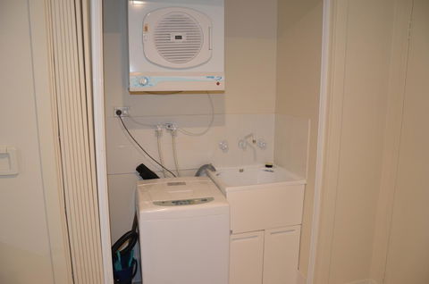 Adelaide City Apartment - 3br, 2bath & Carpark - Kalgoorlie Accommodation 18