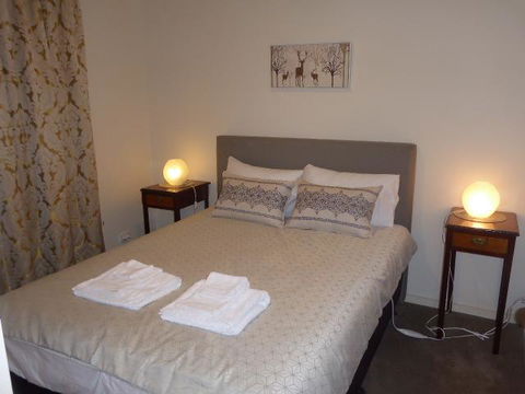 Adelaide City Apartment - 3br, 2bath & Carpark - Kalgoorlie Accommodation 14