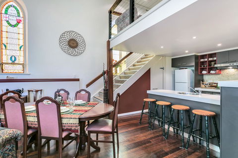 \'THE CHURCH\' Guest Home, Gawler Barossa Region - Kalgoorlie Accommodation 2