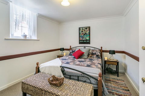 \'THE CHURCH\' Guest Home, Gawler Barossa Region - Kalgoorlie Accommodation 4