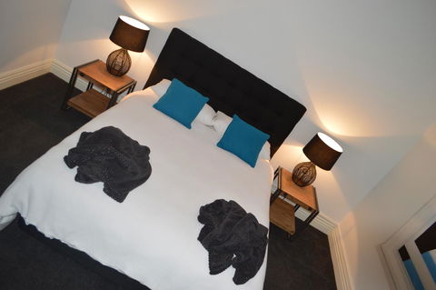 Two Cow Cottage Bed & Breakfast - Kalgoorlie Accommodation 17