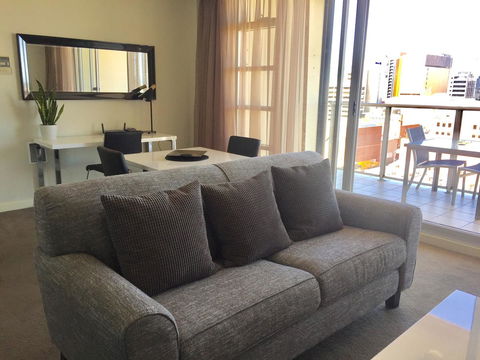 Adelaide DressCircle Apartments - North Terrace - Kalgoorlie Accommodation 16