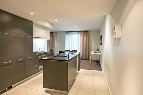 Adelaide DressCircle Apartments - North Terrace - Kalgoorlie Accommodation 30