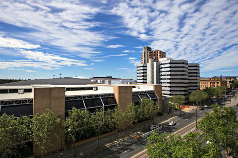 Adelaide DressCircle Apartments - North Terrace - Kalgoorlie Accommodation 35