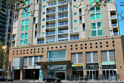Adelaide DressCircle Apartments - North Terrace - Kalgoorlie Accommodation 33