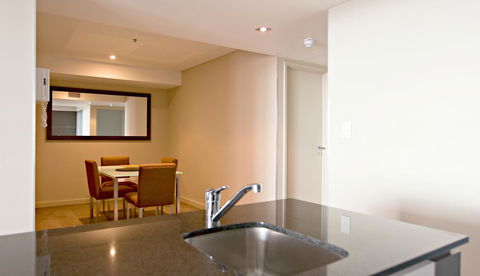 Adelaide DressCircle Apartments - North Terrace - Kalgoorlie Accommodation 18