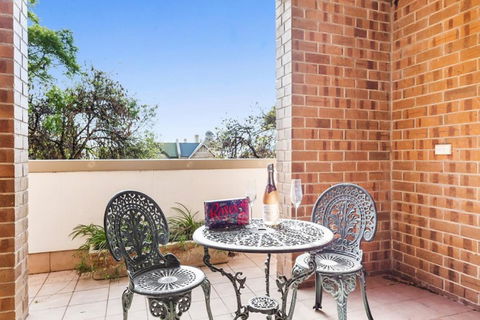 Adelaide Style Accommodation-Close To City-North Adelaide-3 Bdrm- FREE Parking - Kalgoorlie Accommodation 16