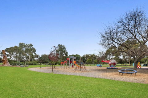Adelaide Style Accommodation-Close To City-North Adelaide-3 Bdrm- FREE Parking - Kalgoorlie Accommodation 33