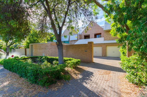 Adelaide Style Accommodation-Close To City-North Adelaide-3 Bdrm- FREE Parking - Kalgoorlie Accommodation 22