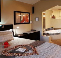 Romantic Getaways at Riverview Rise Retreats - Kalgoorlie Accommodation