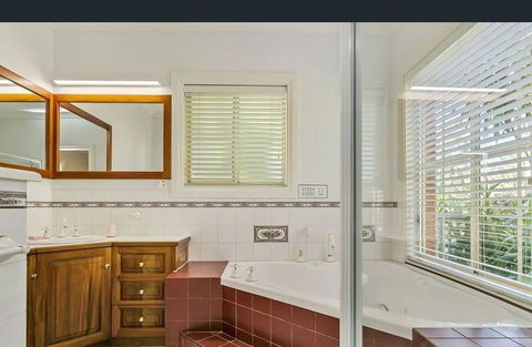 Angaston House - Kalgoorlie Accommodation 20