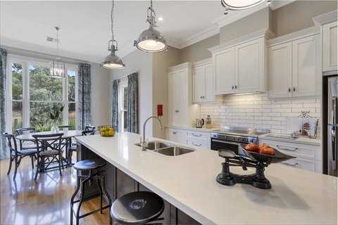 Grandview Accommodation - The Elm Tree Apartments - Kalgoorlie Accommodation 15